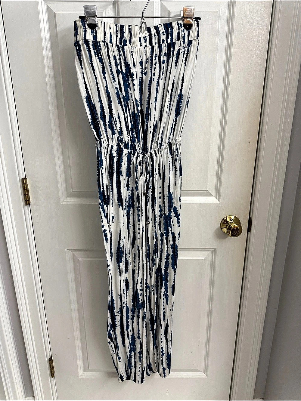 SOLITAIRE Abstract Print Swim Cover-Up Size Small Like New